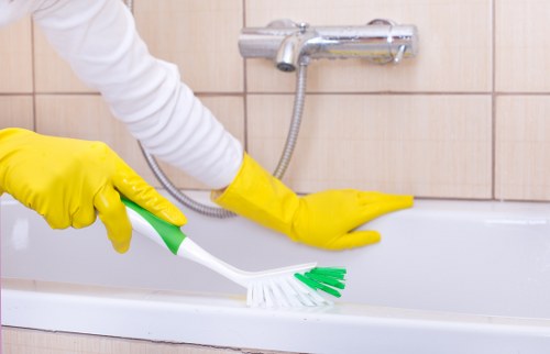 Deep cleaning treatment for pet urine stains and lingering odours in a Bermondsey home