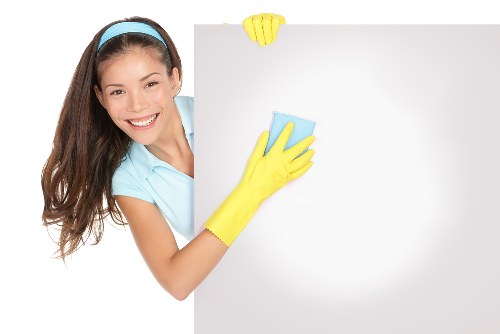 Professional Airbnb cleaning in Bermondsey for guest-ready property presentation